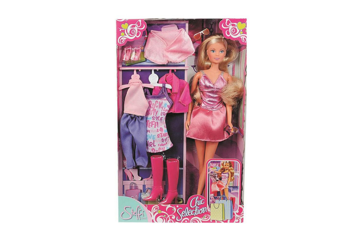 Кукла Штеффи и набор одежды в гардеробе